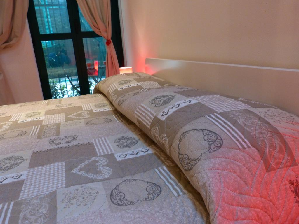 Apartmán Residenza Piazza San Francesco Boloňa Pokoj fotografie