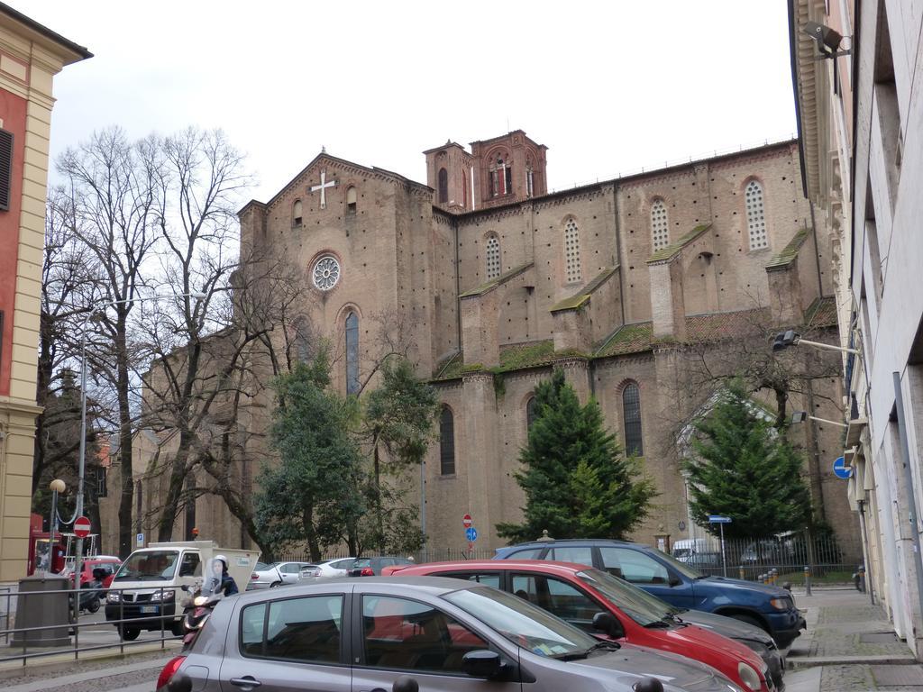 Apartmán Residenza Piazza San Francesco Boloňa Pokoj fotografie