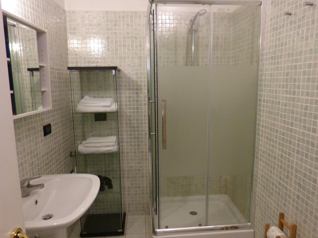 Apartmán Residenza Piazza San Francesco Boloňa Pokoj fotografie