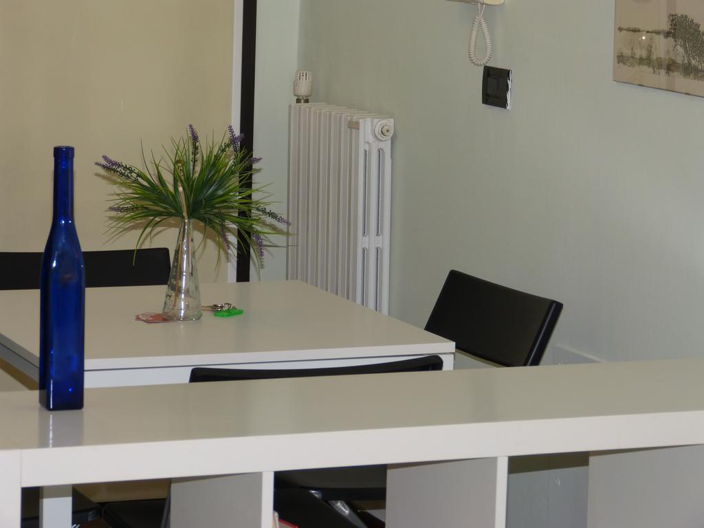 Apartmán Residenza Piazza San Francesco Boloňa Pokoj fotografie