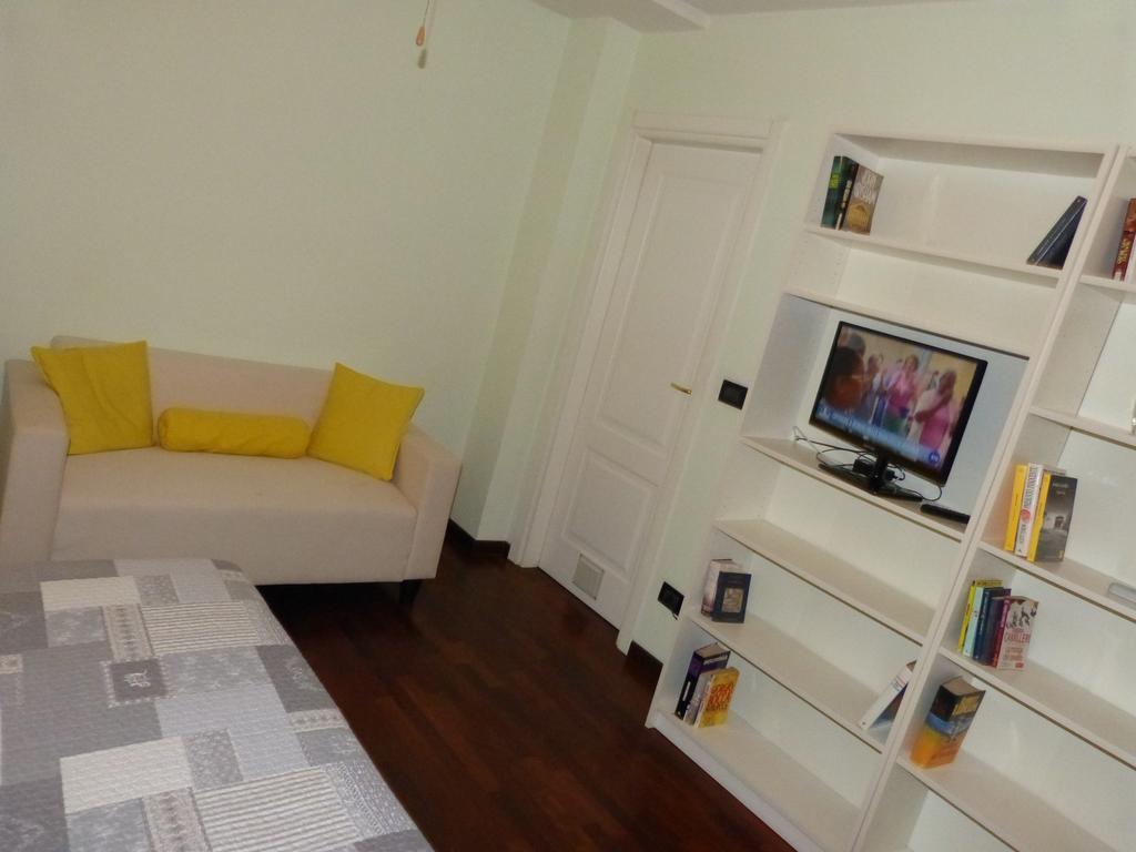 Apartmán Residenza Piazza San Francesco Boloňa Pokoj fotografie